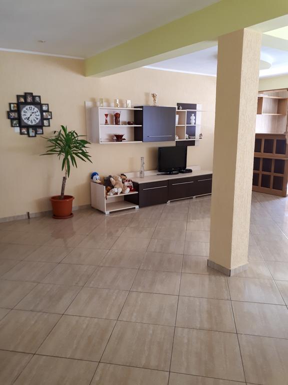 Pensiunea Casa David Sugag Bagian luar foto